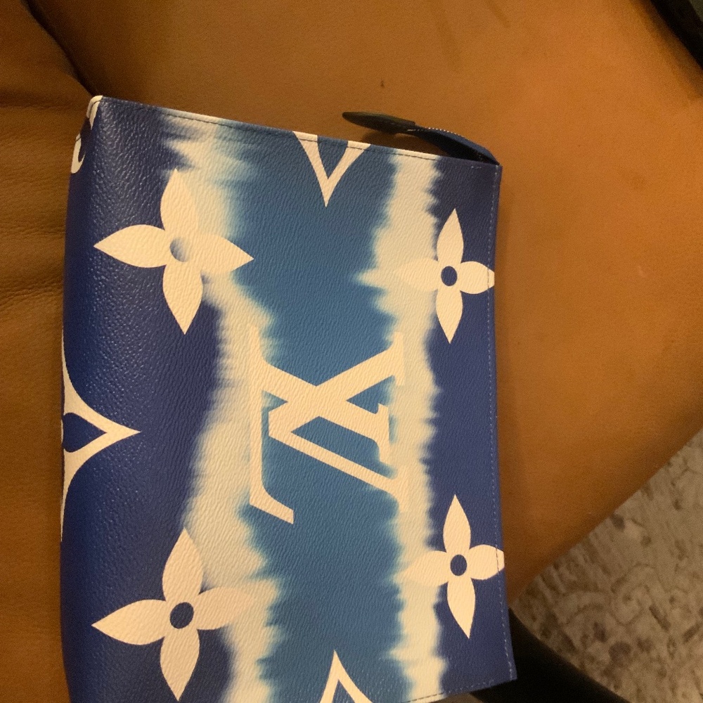 Louis Vuitton Monogram Escale Toiletry Pouch 26 Blue